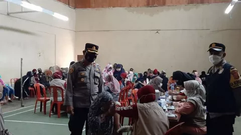 Akhir 2021, Vaksinasi Kabupaten Sukabumi Harus Mencapai 70 Persen - GenPI.co JABAR