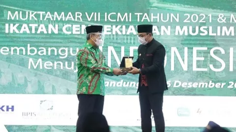Gubernur Jabar Dapat Penghargaan Inovasi ICMI Iptek Award - GenPI.co JABAR