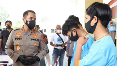 Polisi Tangkap 9 Pelajar Pelaku Pembacokan di Cianjur - GenPI.co JABAR