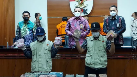 Cari Bukti Kasus, KPK Geledah Beberapa Tempat di Kota Bekasi - GenPI.co JABAR