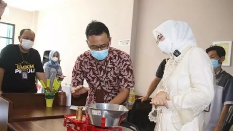 Bupati Purwakarta: Pelaku Usaha Harus Tertib Metrologi - GenPI.co JABAR