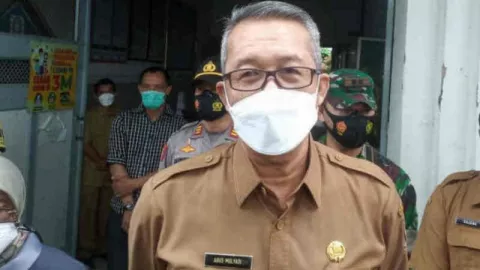 Kasus COVID-19 Naik, Sekda Cirebon Imbau Warga Tidak ke Luar Kota - GenPI.co JABAR