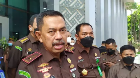 Kajati Jabar Soal Restitusi Korban dari Herry Wirawan, Tegas! - GenPI.co JABAR