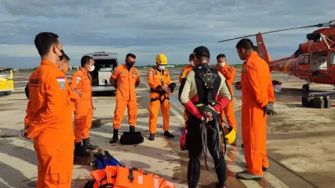 Kapal KM Putra Barokah Masih Hilang, 1 Helikopter diterjunkan SAR - GenPI.co JABAR