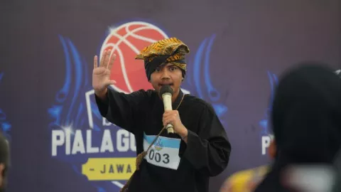 Disdik Jabar Gelar Lomba Stand Up Comedy Unik, Wajib Bahasa Sunda - GenPI.co JABAR