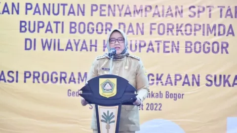 Masyarakat Kabupaten Bogor Taat Pajak, Bupati Ikut Bangga - GenPI.co JABAR