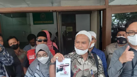 Tim Kuasa Hukum Bahar Smith Singgung Rizieq Shihab Hingga MotoGp - GenPI.co JABAR