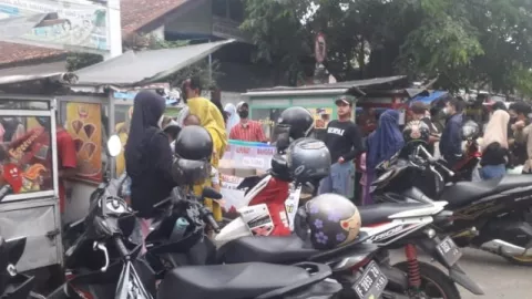 Hore! Pedagang Dadakan di Cianjur Boleh Berjualan Lagi, Asalkan - GenPI.co JABAR
