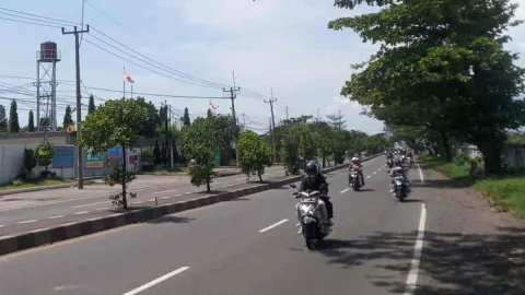 Jalur Pantura Cirebon Mulai dipadati Kendaraan Arus Balik Lebaran - GenPI.co JABAR