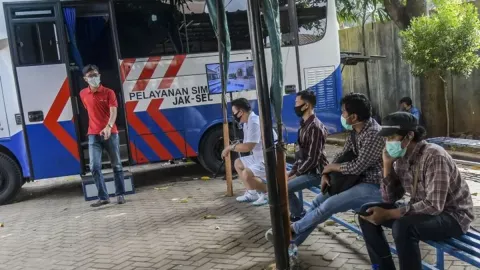 Catat! Lokasi dan Jadwal SIM Keliling di Kota Bekasi Hari ini - GenPI.co JABAR