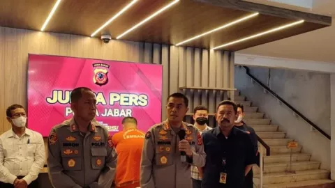Pelaku Sudah Ditahan, Begini Kronologis Penikaman Purnawirawan TNI di Lembang - GenPI.co JABAR