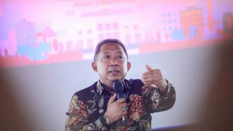 Petugas CCTV Pemkot Bandung Harus Betah Melek, Kata Yana Mulyana - GenPI.co JABAR