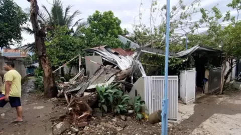 Alamak, Puluhan Rumah di Kabupaten Bekasi Rusak Diterjang Angin Kencang - GenPI.co JABAR