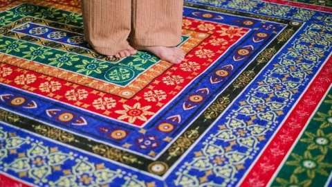 Karpet Lokal Asal Bandung Ubah Sampah Fesyen jadi Produk Keren - GenPI.co JABAR