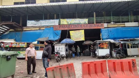 Pasar Cimol Gedebage Bandung Tutup, Pedagang Hanya Bisa Pasrah - GenPI.co JABAR