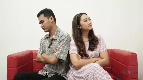 Stres Jelang Pernikahan Bikin Pusing, Cara Mengatasinya Gampang - GenPI.co JABAR