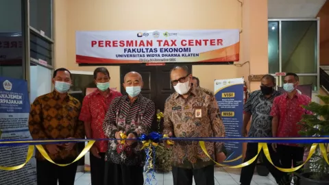 Tingkatkan Kesadaran Pajak, Tax Center Hadir di Unwidha Klaten - GenPI.co JATENG