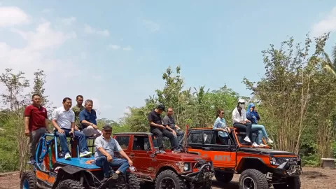Sensasi Offroad Sungai di Lembah Tapal Batas Mesir, Menantang! - GenPI.co JATENG