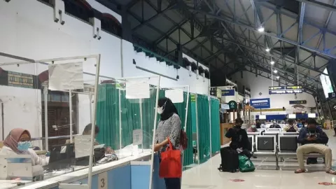 Layanan Tes PCR Hadir di Stasiun Tawang, Segini Harganya - GenPI.co JATENG