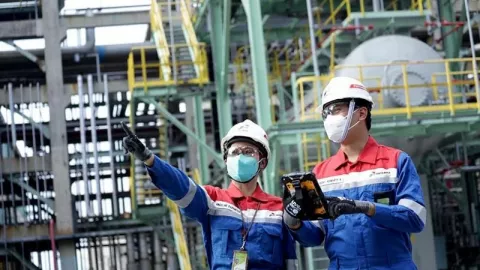 Operasional Pertamina Cilacap Normal, Pasokan BBM Nataru Aman - GenPI.co JATENG