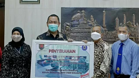 Alhamdulillah, USM Dapat 12 Unit Komputer dari Pemkot Semarang - GenPI.co JATENG