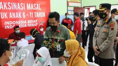 Vaksin Anak 6-11 Tahun Dimulai di Wonosobo, Bupati Beri Pesan Ini - GenPI.co JATENG