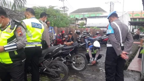 Tak Ditilang, Ini Cara Polrestabes Semarang Atasi Knalpot Brong - GenPI.co JATENG