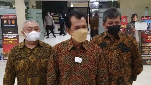 Gerindra Jateng Laporkan Edy Mulyadi Gegara Hina Prabowo Subianto - GenPI.co JATENG