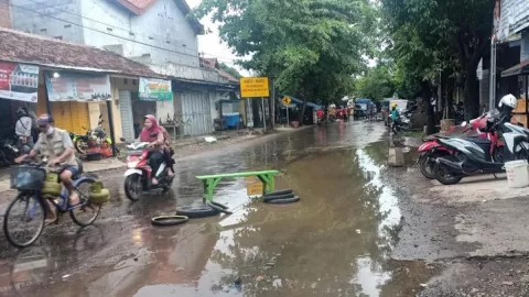 Sempat Viral, Jl RE Martadinata & Jl Pattimura Batang Diperbaiki - GenPI.co JATENG
