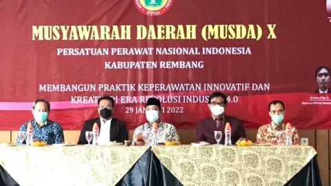 Syukurlah, Nasib Perawat Honorer di Rembang Digagas Pak Bupati - GenPI.co JATENG