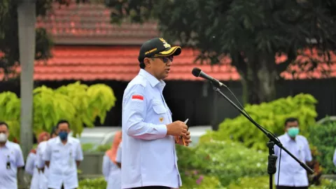Bupati Cilacap Ajak ASN Teladani Semangat Warga Tionghoa - GenPI.co JATENG