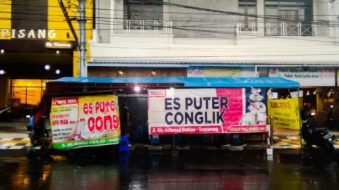 Segarnya Es Puter Congklik Legendaris Kota Semarang, Yuk Coba! - GenPI.co JATENG