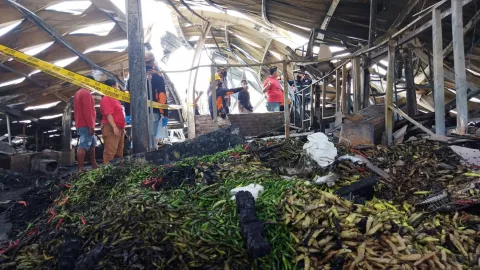 Hore! 130 Pedagang Korban Kebakaran Pasar Johar Dapat Tempat Baru - GenPI.co JATENG
