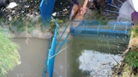 Jangan Buang Sampah di Sungai Grojogan Ya, Ini Dampaknya - GenPI.co JATENG