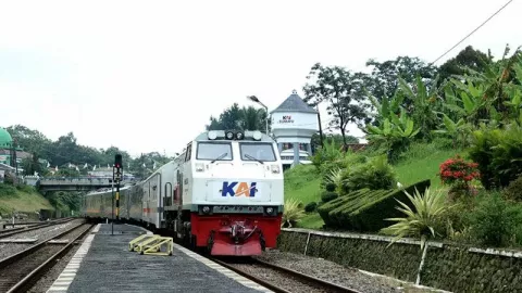 Asyik! KA Kamandaka Relasi Cilacap-Semarang Jalan Mulai 11 Maret - GenPI.co JATENG