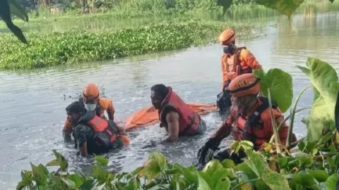 SAR Temukan Korban Tenggelam di Sungai Serang Grobogan Meninggal - GenPI.co JATENG