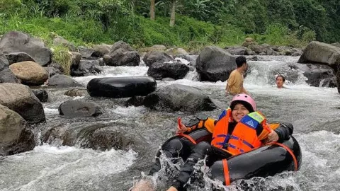 Cuma Rp60.000, Bisa Nikmati Sensasi Tubing di Petung Jepara - GenPI.co JATENG