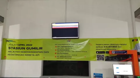 Lama Vakum, Kini Warga Cilacap Bisa Naik KA dari Stasiun Ini - GenPI.co JATENG