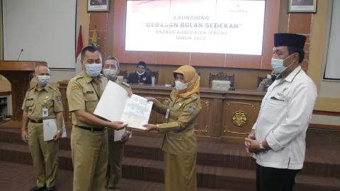 Gerakan Bulan Sedekah Jepara Dibuka, Targetnya Rp1,5 M - GenPI.co JATENG