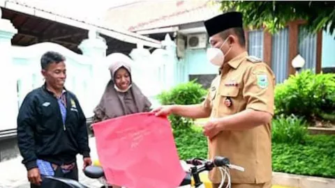 Lomba Video Pendek Bupati Kebumen Berhadiah Sepeda - GenPI.co JATENG