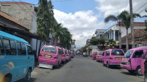 Kalah dengan Daring, Trayek Angkot Kudus Dievaluasi - GenPI.co JATENG