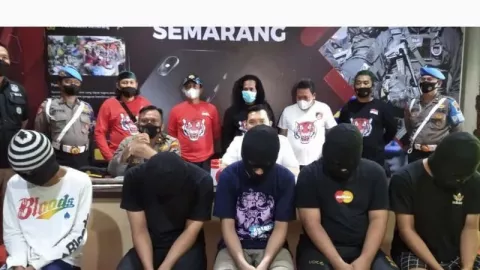 Wealah! Jelang Sahur, Para Remaja di Semarang Ini Justru Tawuran - GenPI.co JATENG