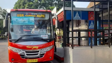 Jalan-Jalan Semarang-Kendal! Ini Jadwal Rute dan Tarif Bus Trans Jateng - GenPI.co JATENG