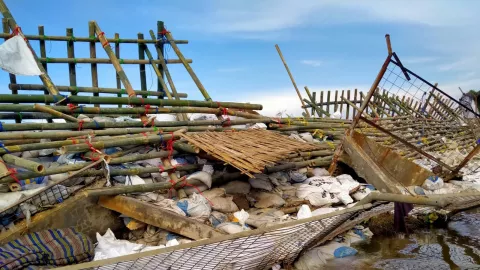 Jateng Kebut Penguatan Tanggul Laut Antisipasi Banjir Rob - GenPI.co JATENG