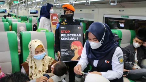 KAI Kampanye Serentak Cegah Pelecehan Seksual di Kereta Api - GenPI.co JATENG