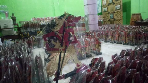 Wayang Rajamala dari Sanggar Wayang Gogon Solo Jadi Suvenir APG - GenPI.co JATENG