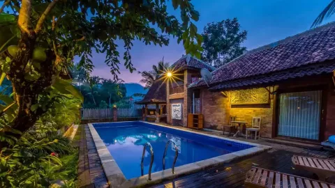 5 Rekomendasi Hotel di Magelang, Dekat Candi Borobudur dan Murah - GenPI.co JATENG