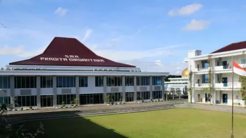 Top! Sekolah di Jateng Ini Masuk Daftar 5 Besar SMA Terbaik di Indonesia, Ada SMA Pradita Dirgantara Boyolali - GenPI.co JATENG