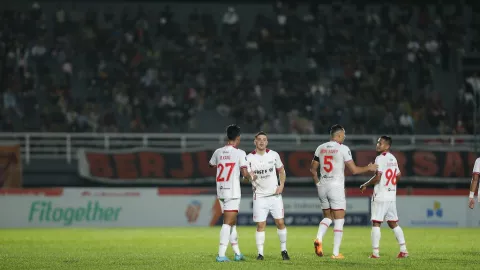 Persis Solo Keok di Kandang Borneo FC, Rasiman: Saya Minta Maaf - GenPI.co JATENG