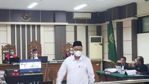 Terbukti Terima Suap Seleksi Perangkat Desa, 2 Dosen UIN Walisongo Semarang Dicopot - GenPI.co JATENG